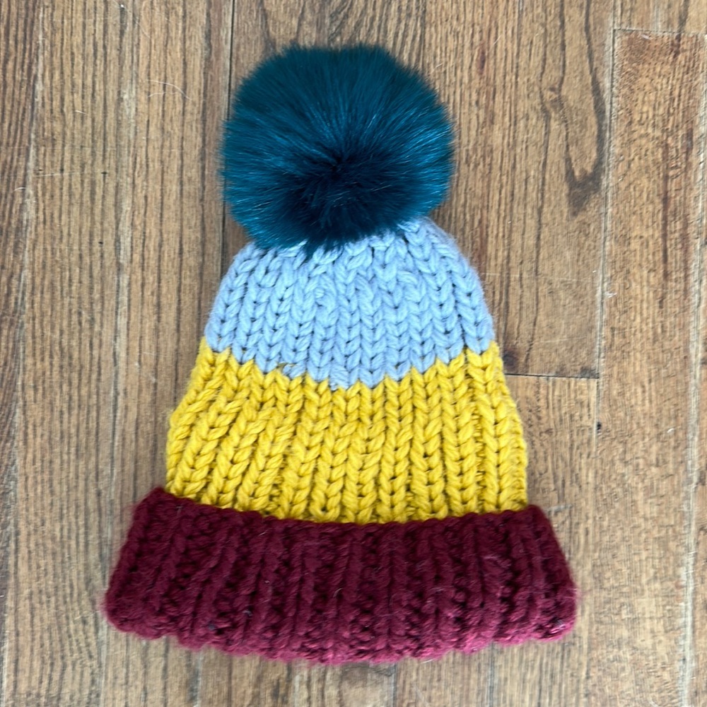 POM POM stripped Hat